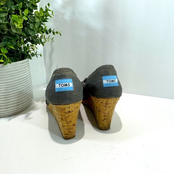 Toms Wedge Sandals Peep Toe Corklike Heel Blue Jean Women’s Shoes Size 9 1/2 - Picture 5 of 15